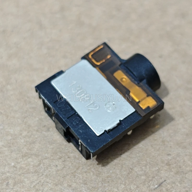 3.5mm Audio Jack Headphone Port MIC Socket Connector For ACER E1-530 E1-532 E1-572 E1-570 E1-570G