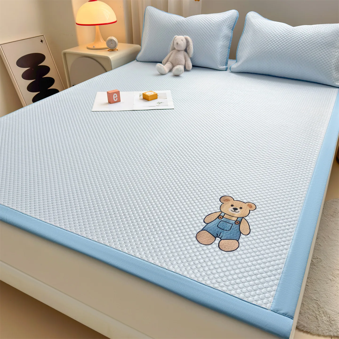 3 Pcs Ice Bean Bedding Sets Summer Breathable Anti-slip Soft Kin-friendly Cooling Bed Sheet Pillowcase Home Bedroom Decoration