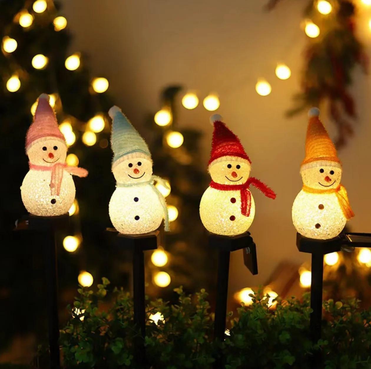 

Christmas Solar LED Snowman Floor Light Outdoor Christmas Night Light Decoration for Courtyard Garden Lawn Christmas LED Lights