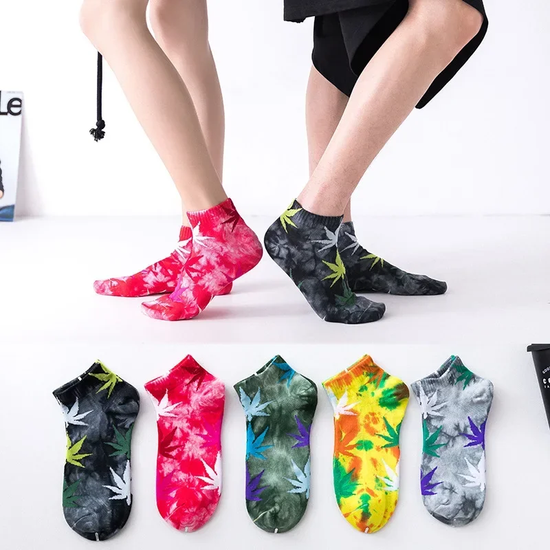 Spring and Autumn Street Tide Socks Cotton Tie-dye Maple Leaf Men and Women Couple Sports Low-cut Hemp Leaf Boat Socks