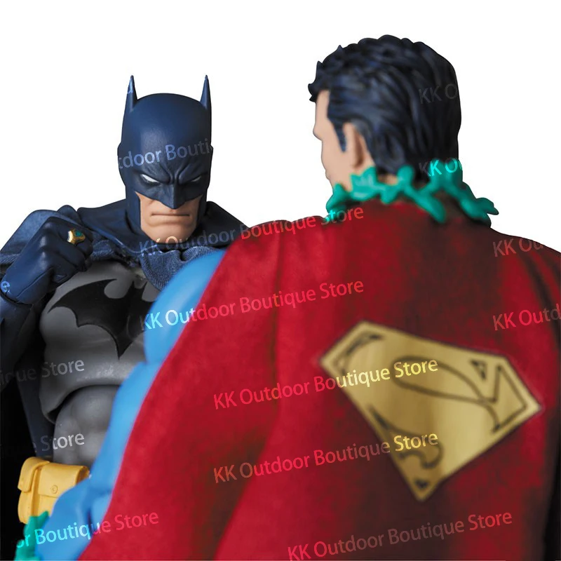 Novidade Quente: Brinquedos CT Superman Mafex 117, Figura de Ação do Super-Homem, Versão Batman Hush, Modelo de Estátua para Presentes e Brinquedos Infantis