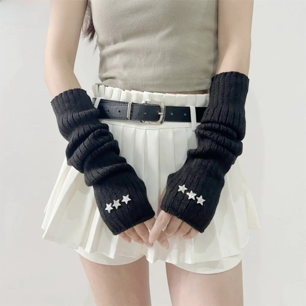 Guanti scaldamuscoli lunghi alla moda resistenti al freddo con toppa pentagramma Guanti senza dita lavorati a maglia con maniche calde per il braccio Autunno Inverno