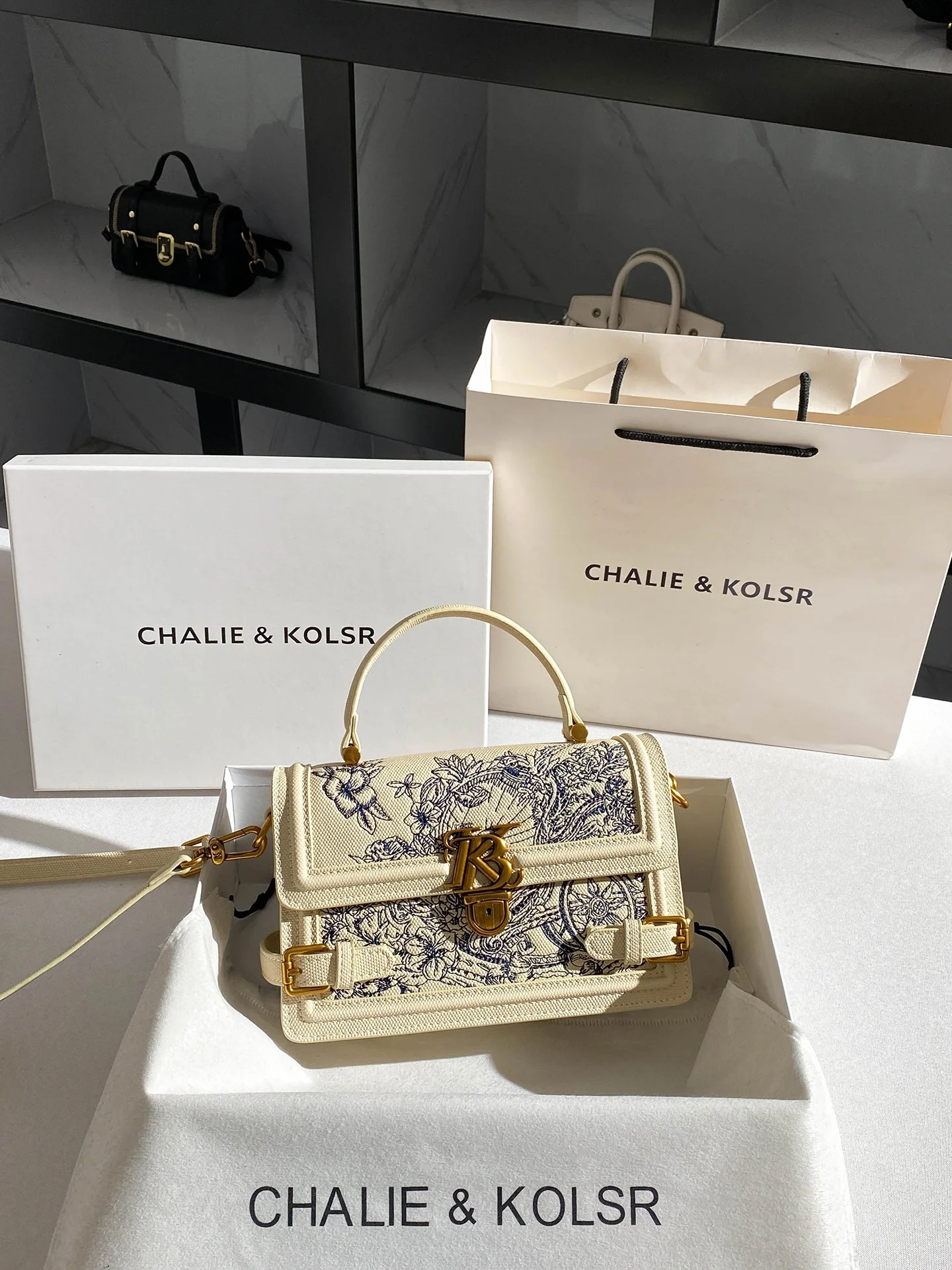 nuova-borsa-a-mano-ricamata-in-stile-cinese-in-morbida-pelle-alla-moda-per-primavera-estate-piccola-borsa-quadrata-per-occasioni-casual