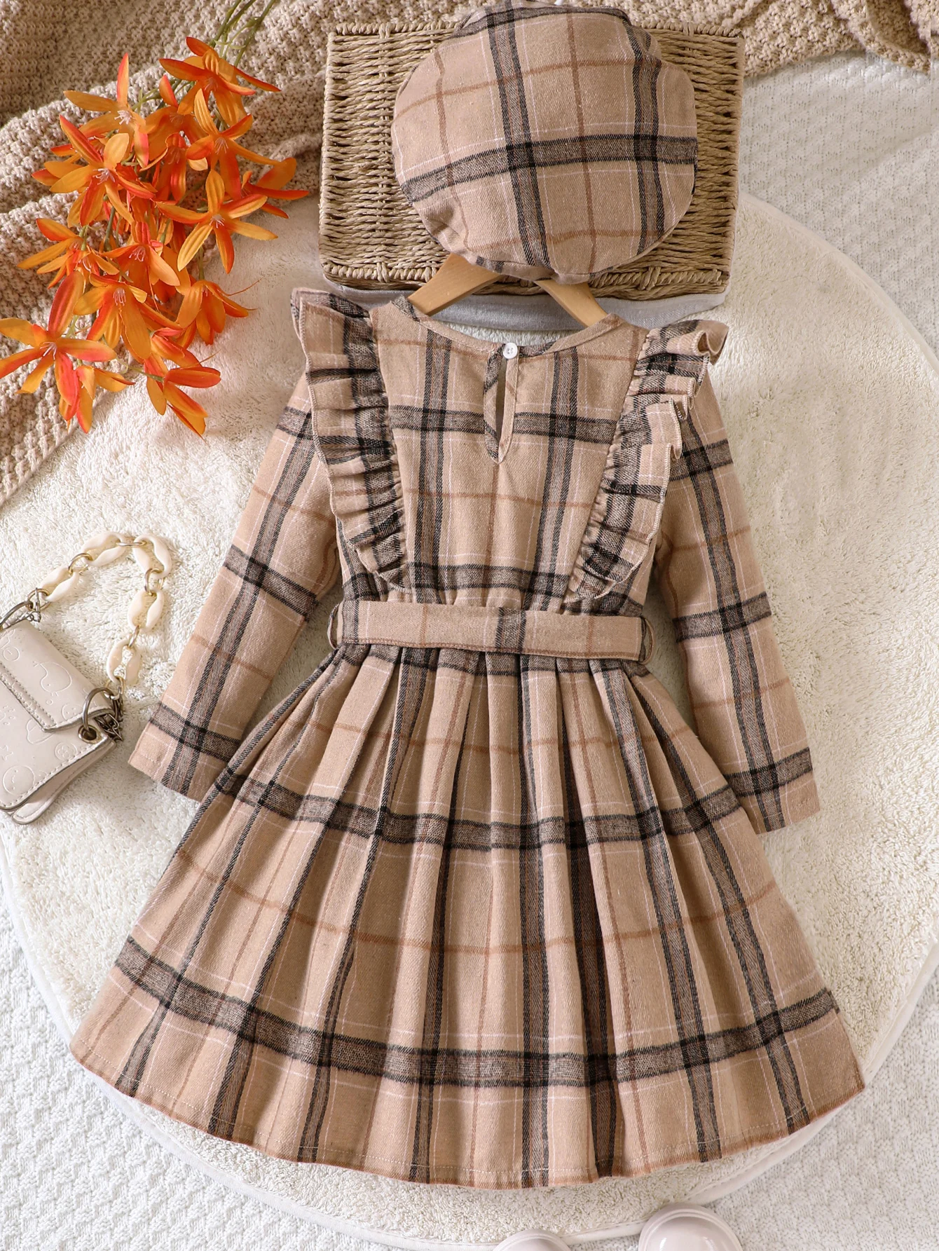 New Product For Young Children, Spring And Autumn Style Retro Ruffled Plaid Casual Dress For Girls