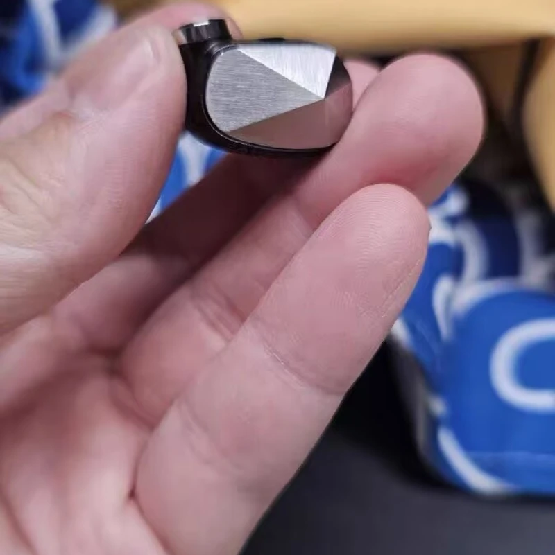 XSL IRiver Pathfinder 2BA + 2DD سماعات أذن هجينة عالية الدقة داخل الأذن MMCX سماعات موسيقى رائدة عالية الدقة IE900 ie600 ie80