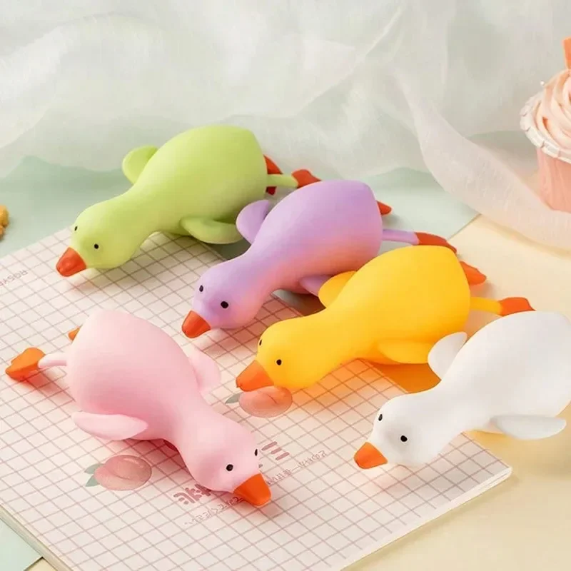 Creative Fun Relief  Kids Toys Stress Relief Cartoon Animal Squeeze Fidget Toys Big Goose Transform At Will Toys Gifts for Kids