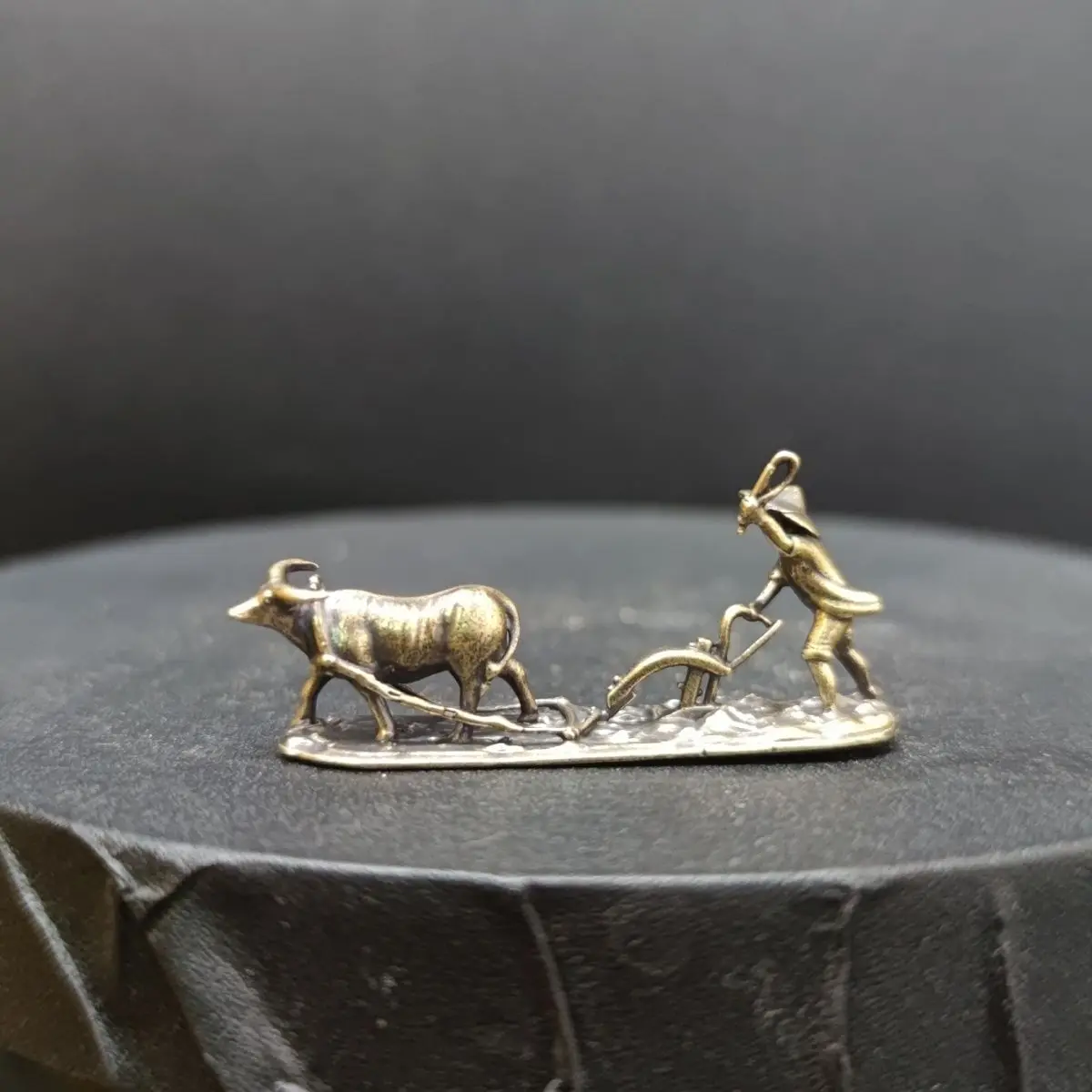 Brass Farmer Ploughing Field, Cattle, Fish Tank, Landscape, Rockery, Rockery, Mini Decoration