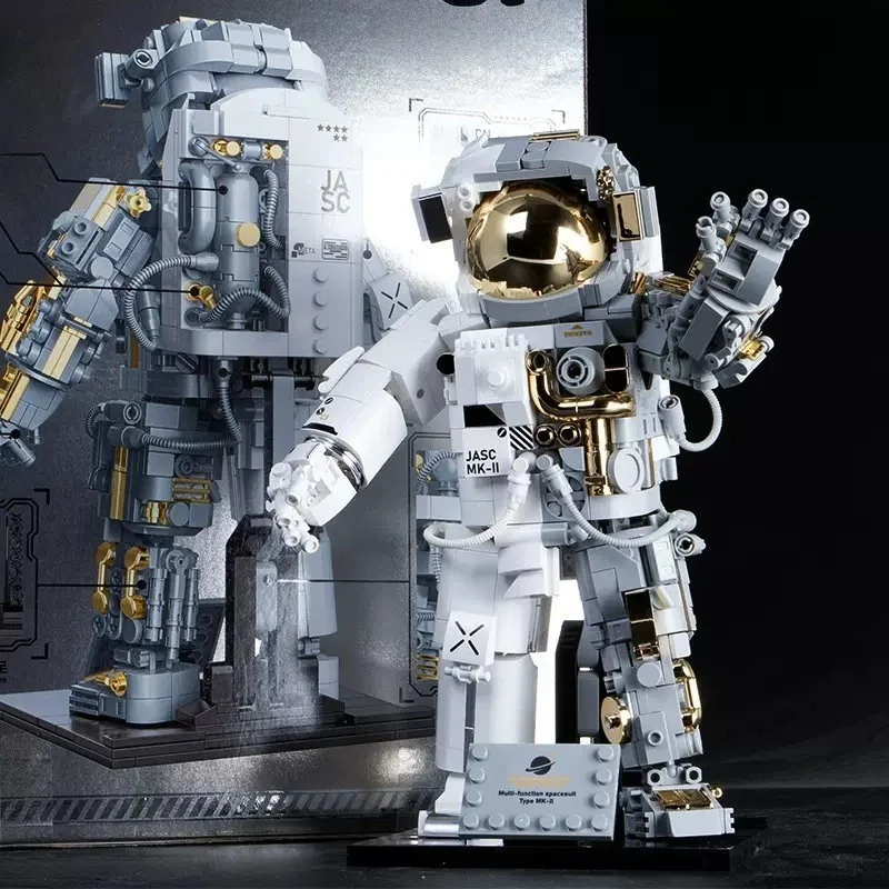 

Astronaut Building Blocks Toy - Space Themed Educational STEM Set, Creative DIY Assembly Model for Kids, Unique Gift Idea