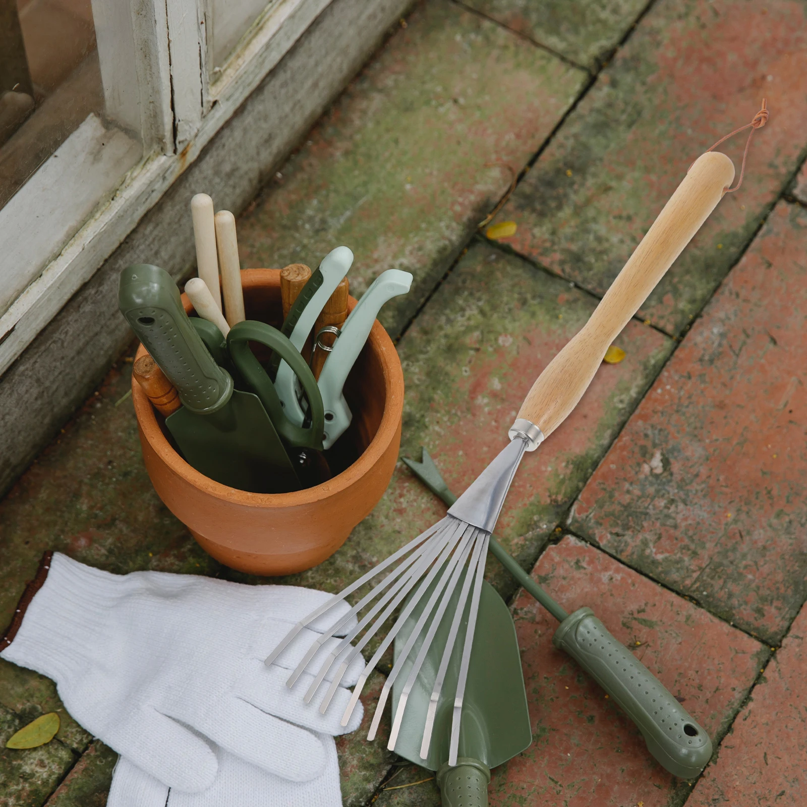 

Длинная ручка, девять зубьев грабли из нержавеющей стали, садовый инструмент для газонов, листьев, сверхмощная ручная лопата, лопата, кровати для цветов, копание двора