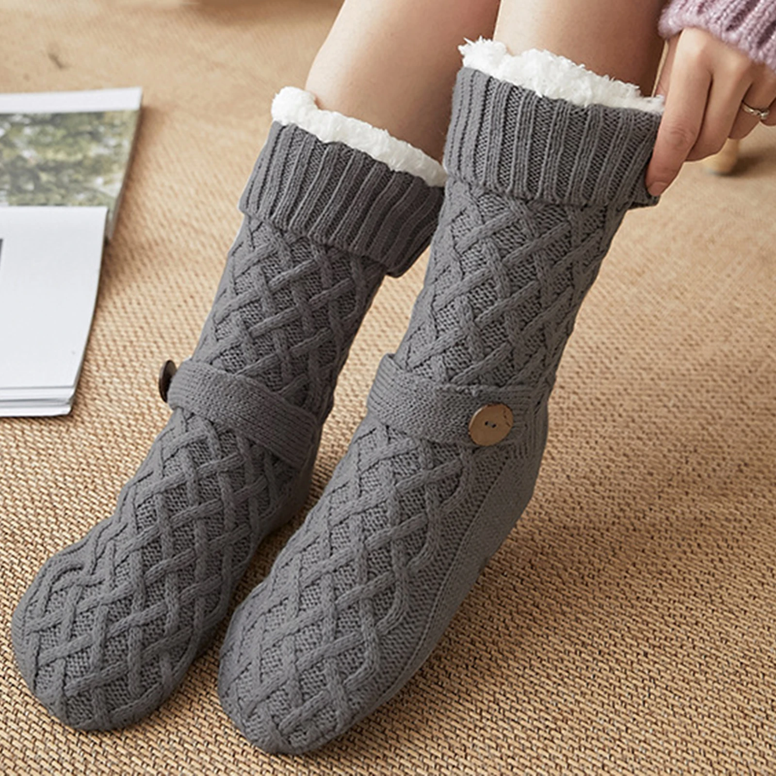 

Women Thicken Plush Socks Home Solid Color Comfortable Floor Socks Lady Winter Elegant Warming Soft Knitted Mid Calf Socks