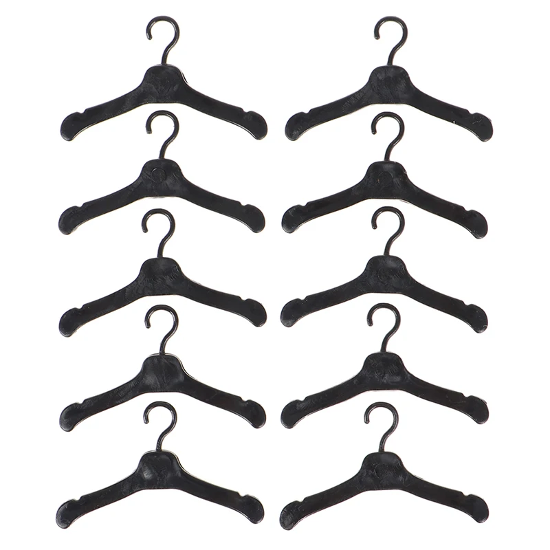 10PCS Lovely 5.5cm Doll Hangers Mini Cute Wardrobe Dress Coat Clothes Plastic Doll Pretend Play Girls Toys