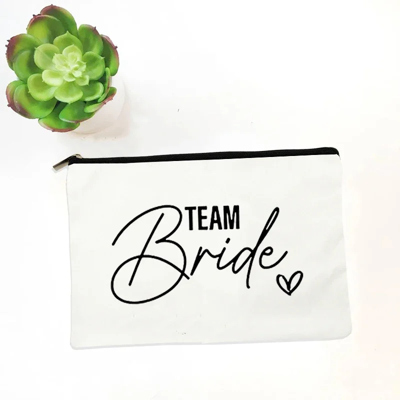 2023 Team Bride Printed Canvas Makeup Bag Bridesmaid Pocket Lipstick Wash Bag for Wedding Travel Lipstick Bags Storage Organizer