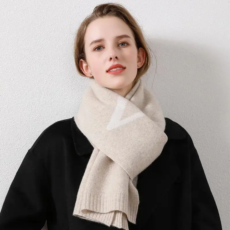 Echarpe-100-laine-d'agneau-couleur-unie-chaude-pour-l'hiver-accessoire-de-mode-polyvalent-design-elegant-pour-hommes-et-femmes