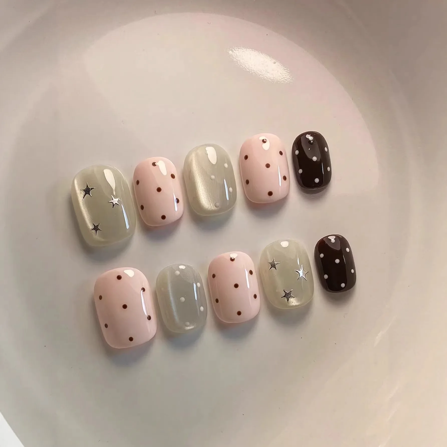 10pcs Pink Polka Dots Handmade Nails Stars and Cat-Eye Press on Nail Short Square Round Fake Nail for Women&Girl False Nail