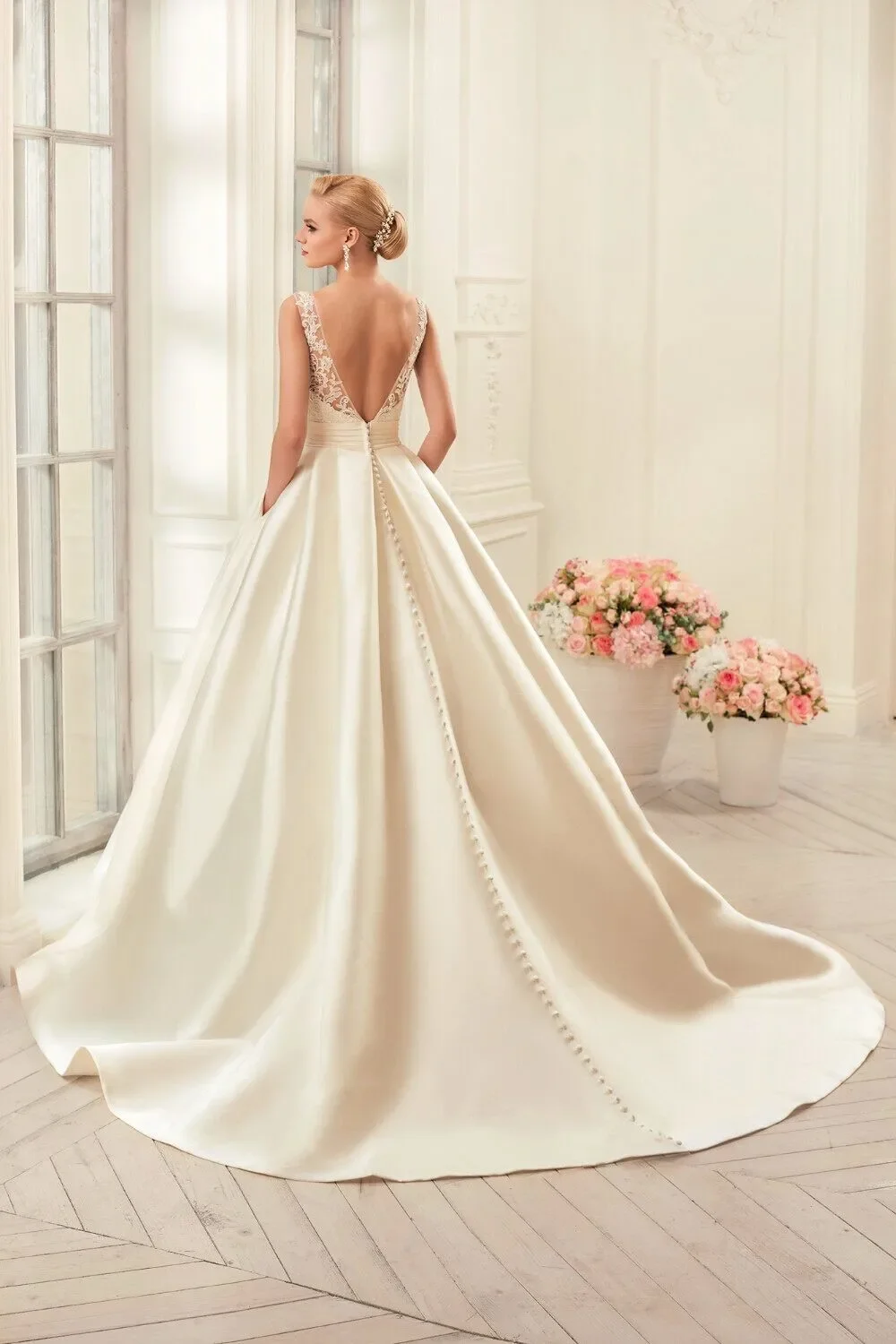 abiti da sposa in raso sexy backless personalizzati 2025 cappella treno abiti da sposa avorio vestido noiva princesa