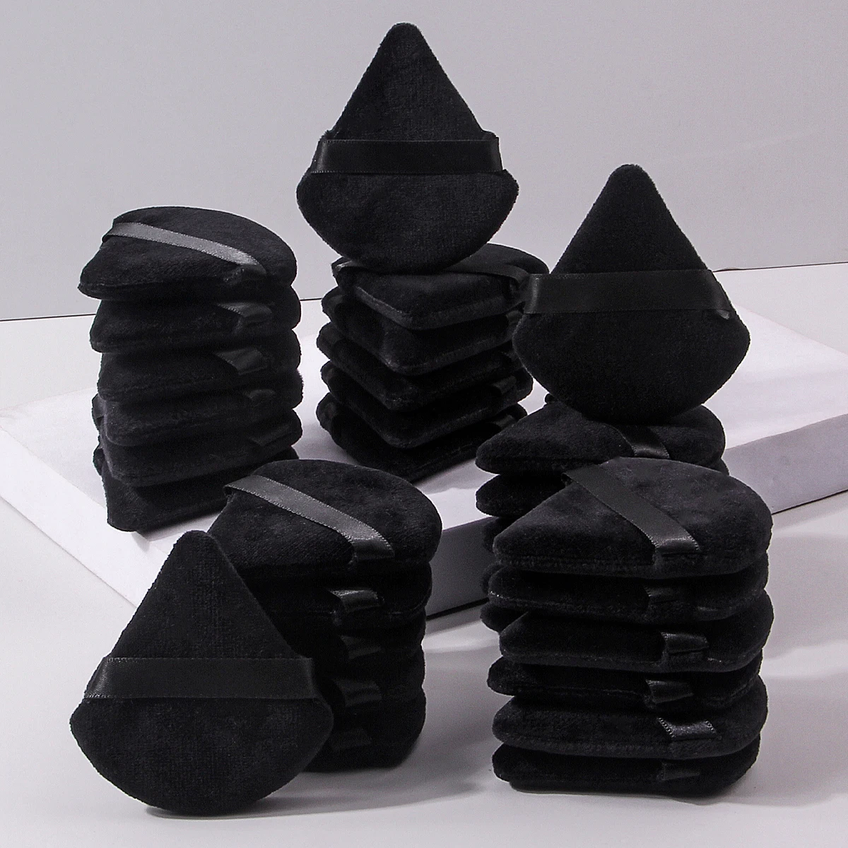 30 SZT. Puszek do pudru do makijażu, nieprzywierający, do pudru suchego i mokrego, dwufunkcyjny, trójkątny puszek do pudru, narzędzie do makijażu twarzy.