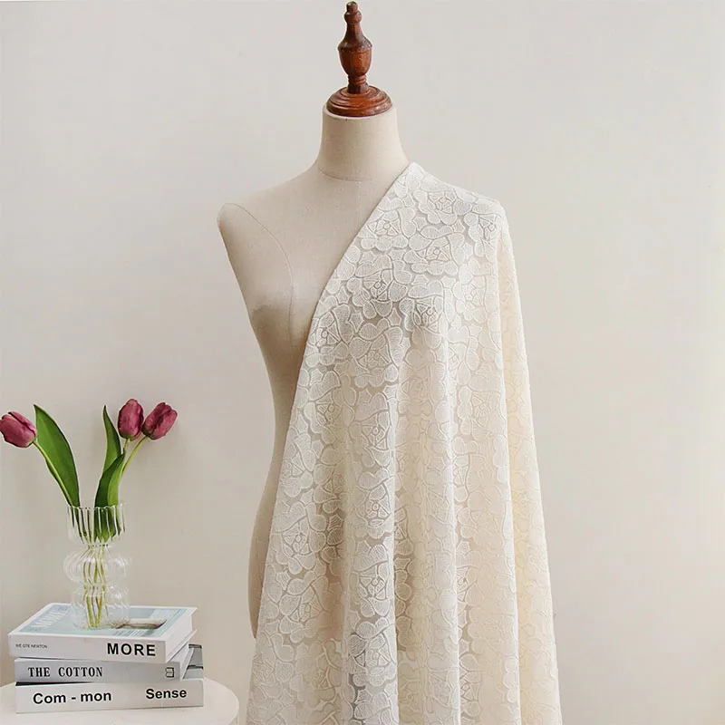 

Бежевая хлопковая нить с вышивкой, мягкая сетка, кружевная ткань с вышивкой, ткань для шитья одежды, декоративная ткань для скатерти «сделай сам»