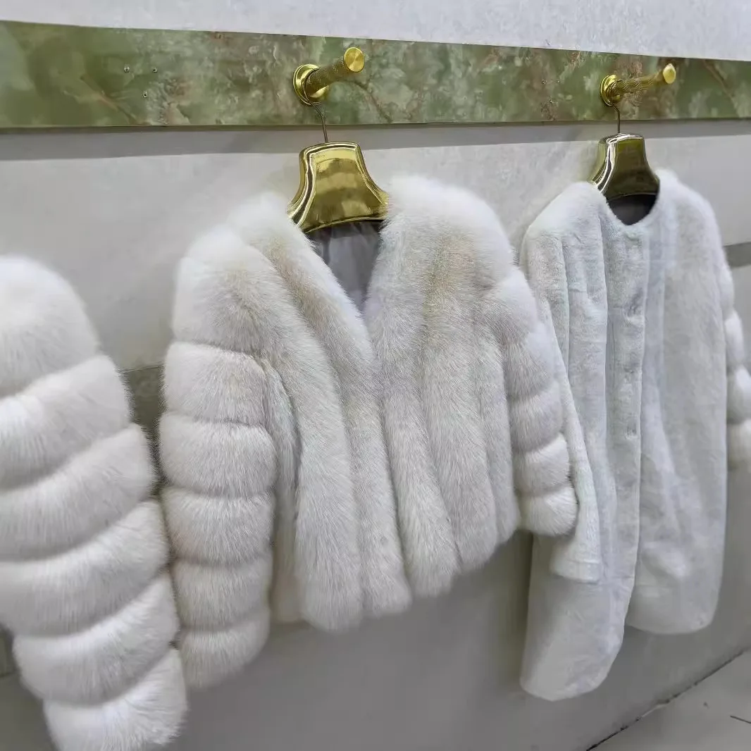 Faux Fur Fox Women Short Coats Jackets V Neck Coat Thick Warm Y2k Streetwear Casual Jacket Work Outerwear 2025 Autumn Winter