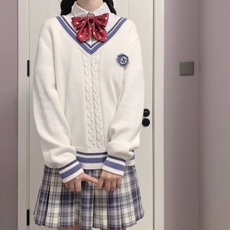 Uniforme da studentessa giapponese inverno Gyaru Pullover in maglia bianca maglione Kawaii per JK uniforme coreano College Student Clothes