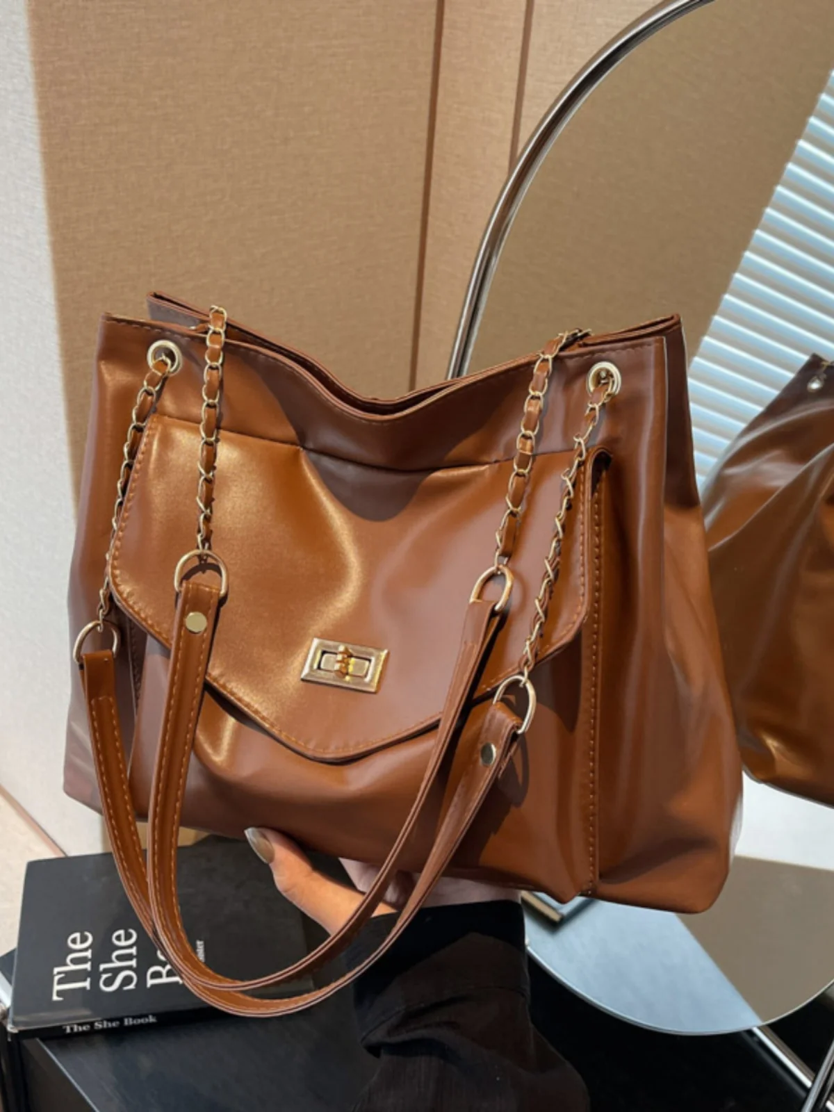 Trendy Lo Bule Women's Bag 2025 New Versatile Single oulder Underarm Bag Large Capaci Commuting Tote Bag