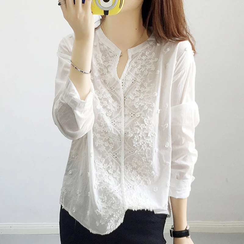 Spring Autumn New Solid Hollow-out Lace Blouse Women Long Sleeve Floral Patterns Embroidery Casual Lady Shirt Cotton Chic Tops