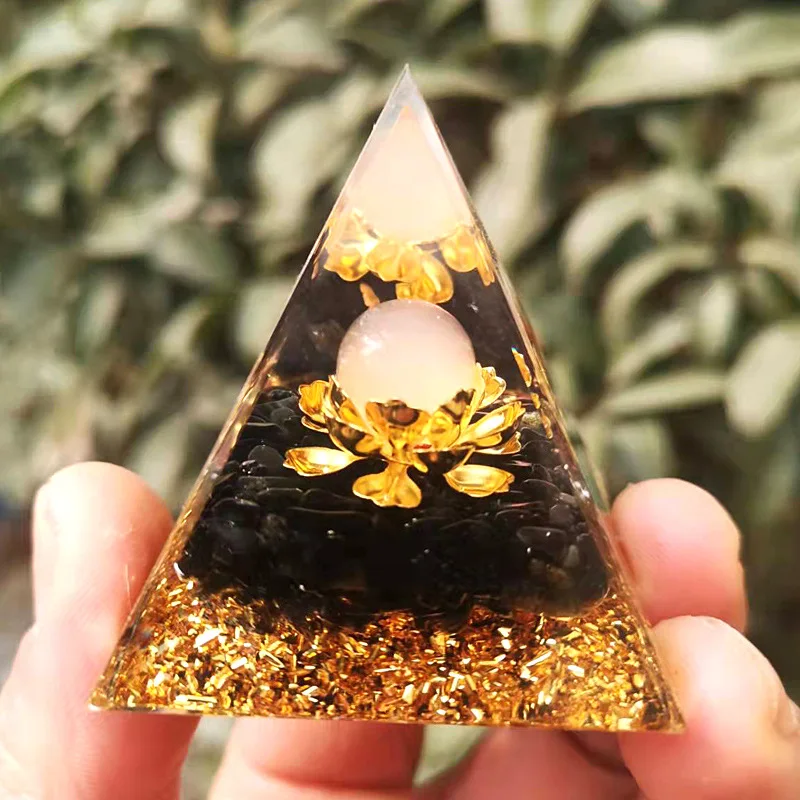 New Crystal Pyramid Gravel Epoxy Resin Home Furnishing Office Desktop Ornament Crafts