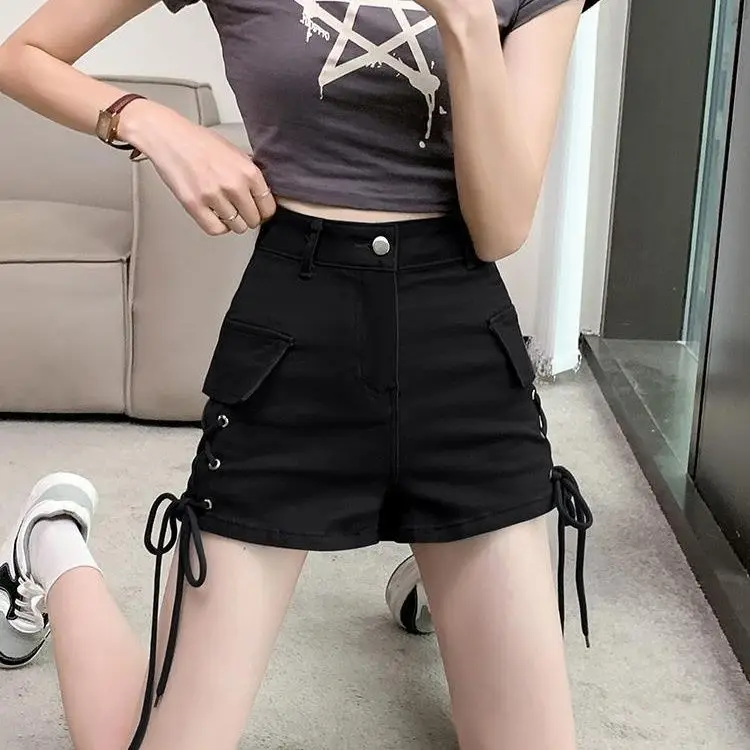 Pantaloncini di jeans per il design sottile di nuovo stile da donna con ragazza calda sottile a vita alta