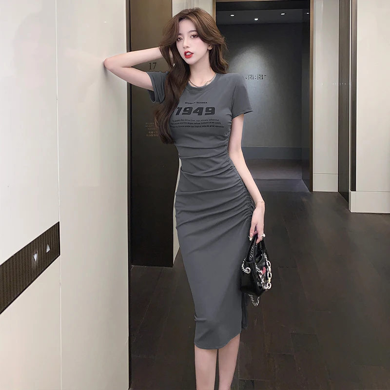 

2023 Summer New Korean Drawstring Pleated Dress Women Slim Fit Slim Side Split Letter Wrap Hip Length