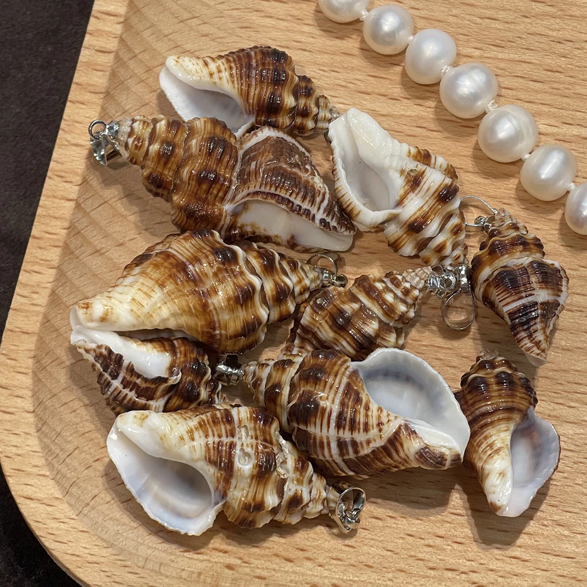 10Pcs Natural Conch Shell Pendant Spiral Whelk Shell Charm Silver Color Plated Bail DIY Necklace Beach Jewelry Making Supplies