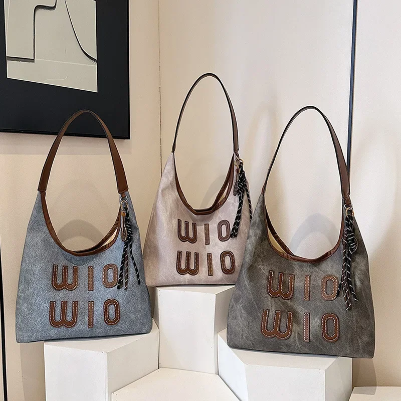 

​2025 Archival-Inspired Underarm Bag, Textured Top Handle Convertible Shoulder Purse for Women, Architectural Day to Night Tote