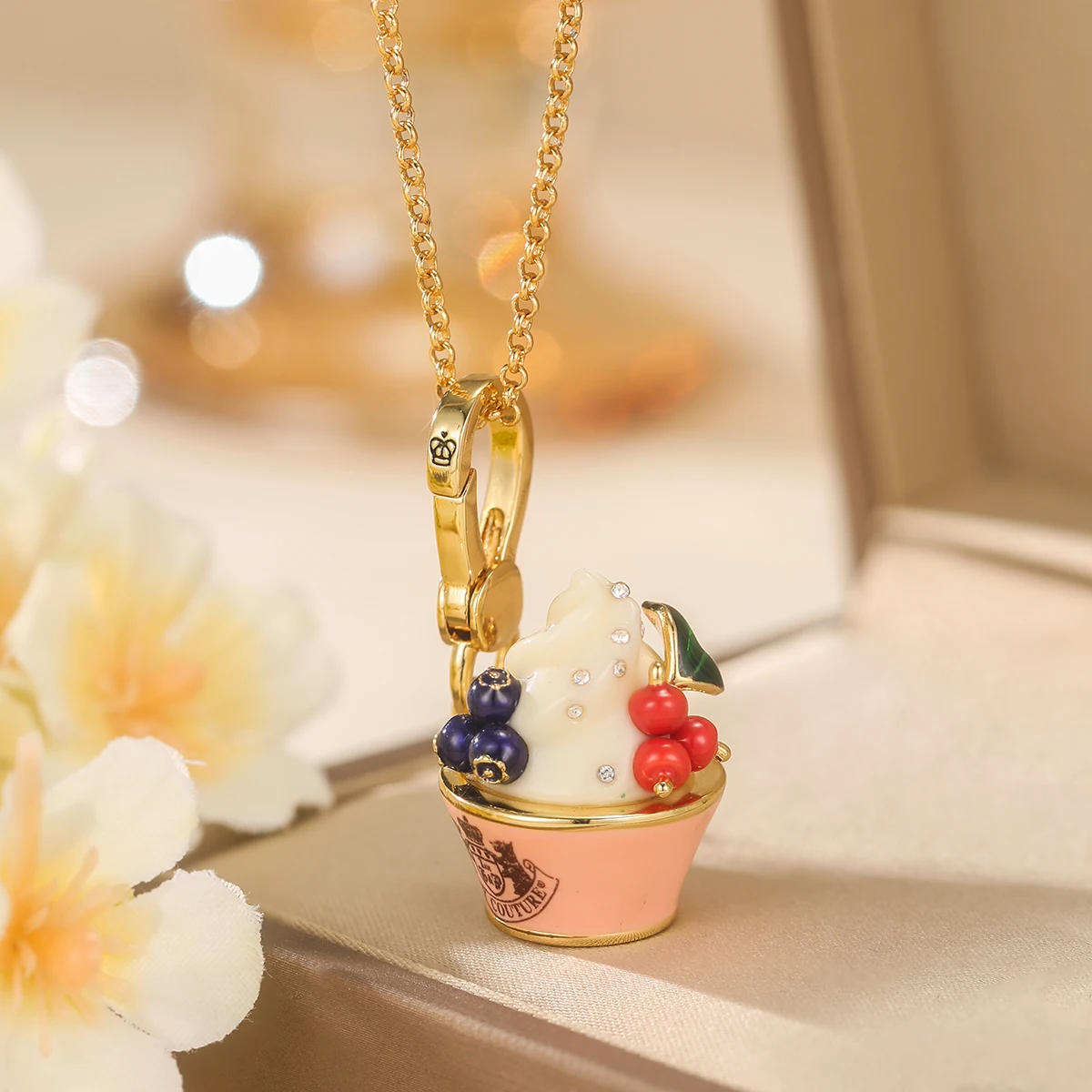 Fashion Enamel Cherry Blueberry Ice Cream Pendant Necklace for Women Sweet Cool Party Jewelry Keychain Pendant Halloween Gift