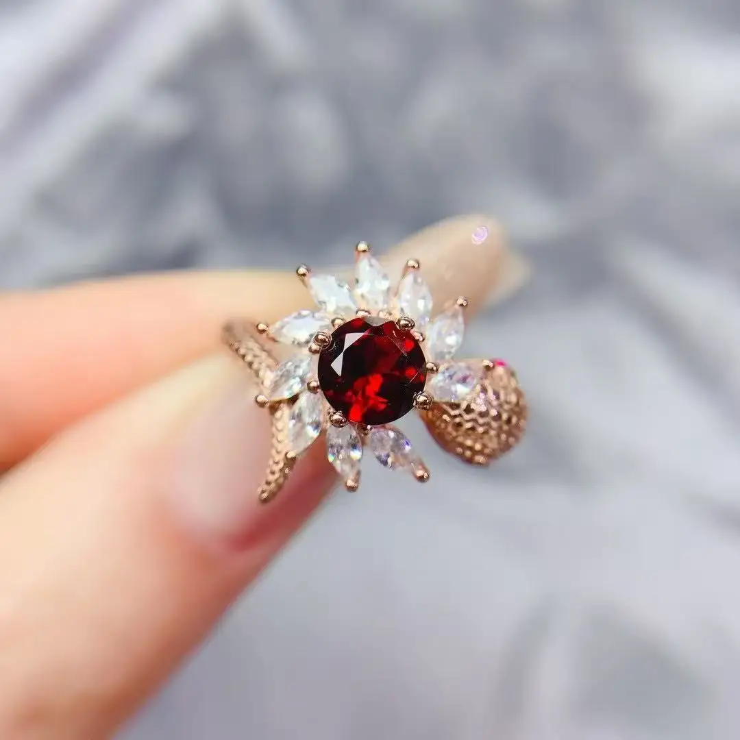 

FS 6mm Natural Garnet S925 Sterling Silver Ring Wwith Certificate Fashion Charm Weddings Fine Jewelry for Women MeiBaPJ