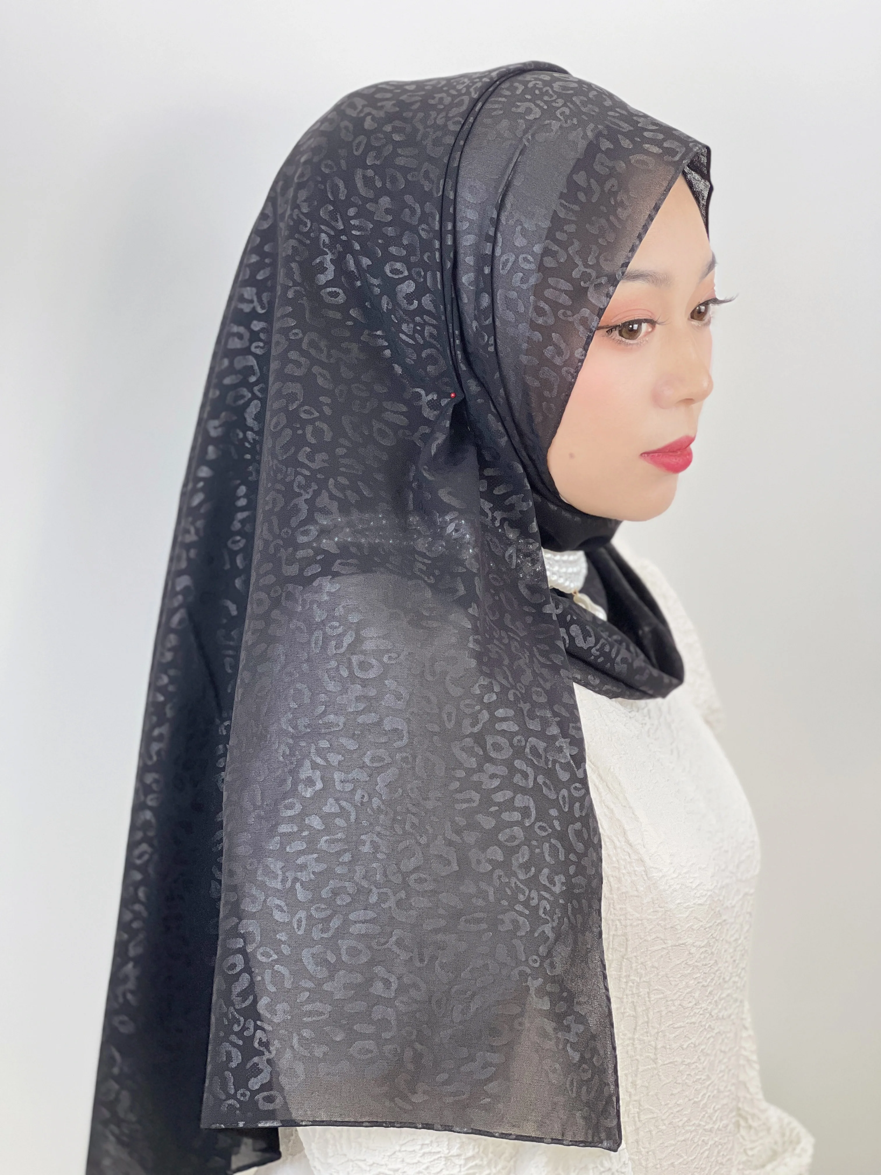 Muslim Leopard Pattern Turban Ladies 10 Colors Shawl Polyester Robe Dress Solid Color Shawl Arab Islamic Clothing Turban 70*170