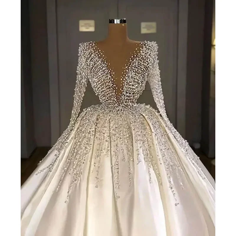 

Elegant V-Neck Long Sleeve Pearls Wedding Dresses for Women 2024 Draped Floor Length Chapel Train Formal Occasion Custom Gowns