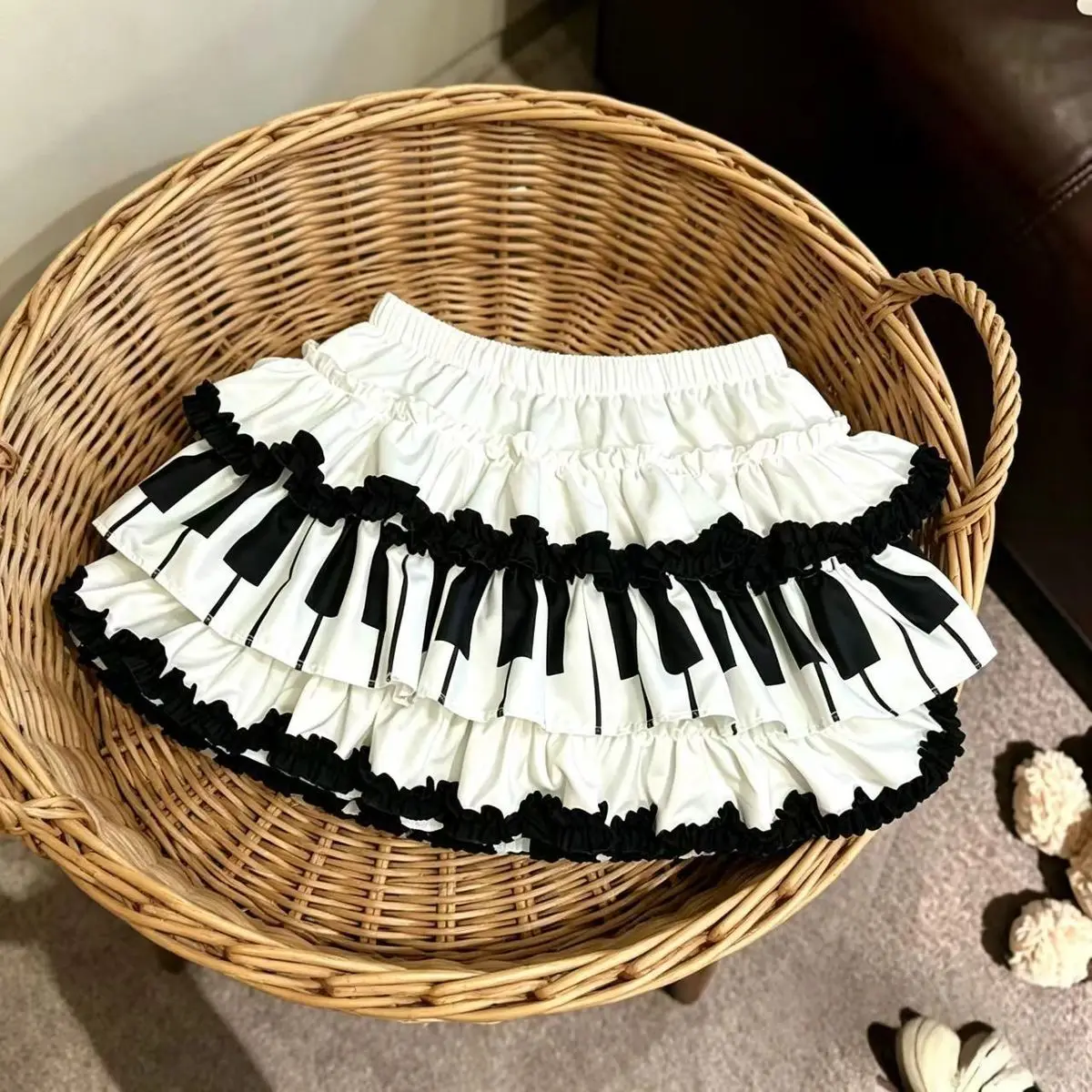 Subculture black and white piano key puffy versatile skirt punk rock mid-vintage style slimming and anti-exposure short skirt