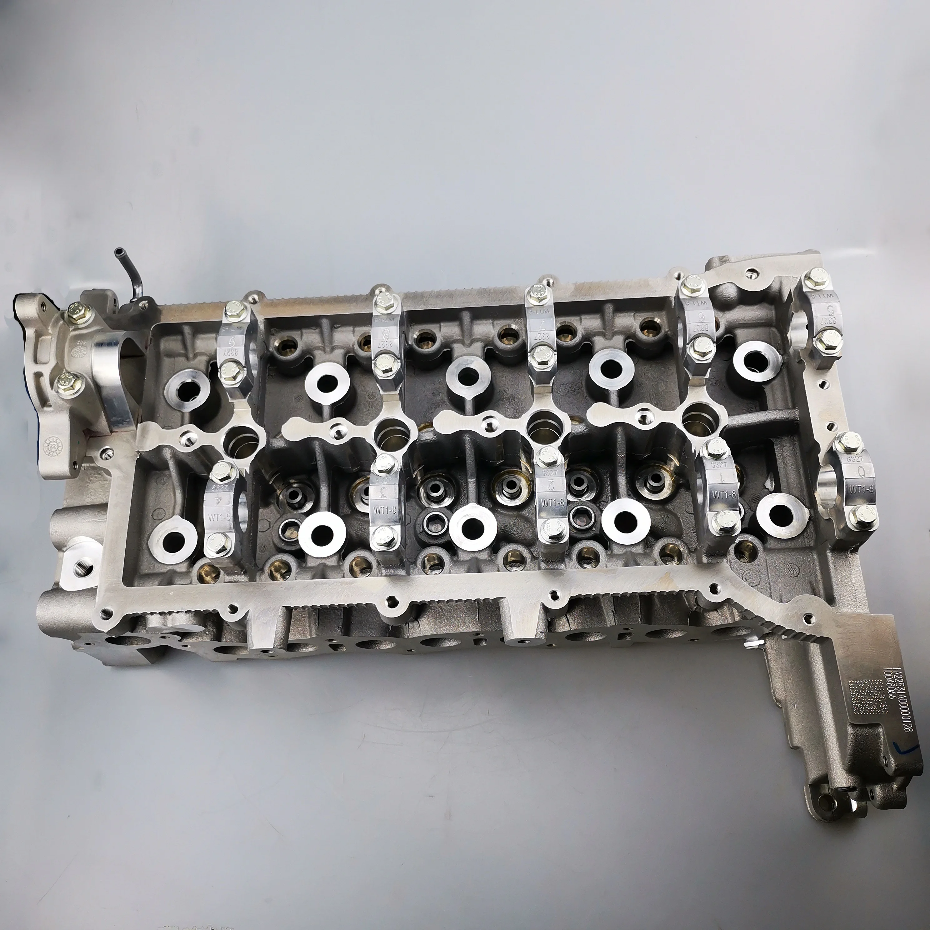 SAIC MAXUS G10 1.9T مكونات رأس الأسطوانة الأصلية 10048066