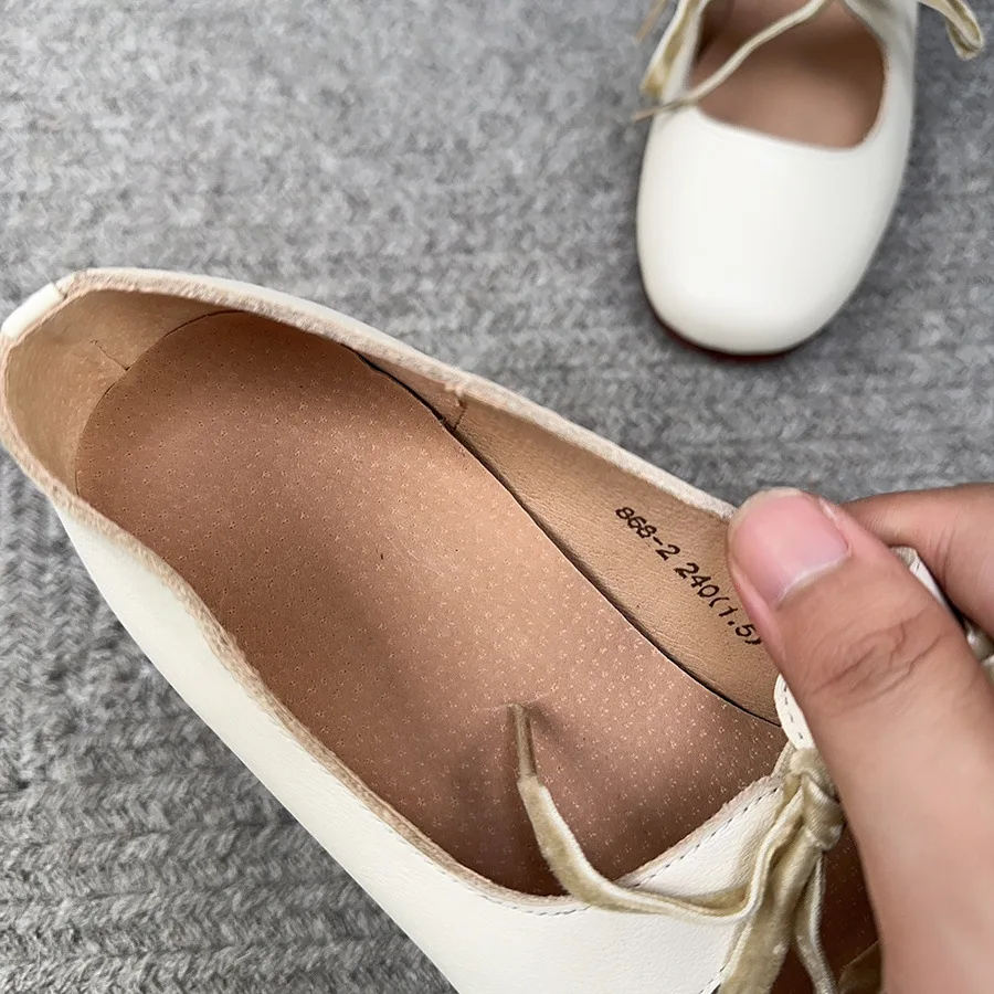 Careaymade-Spring Retro Round Head Single Shoes Women\'s Genuine Leather Soft Sole Soft Leather Shoes Lace up Low Heel Shoes