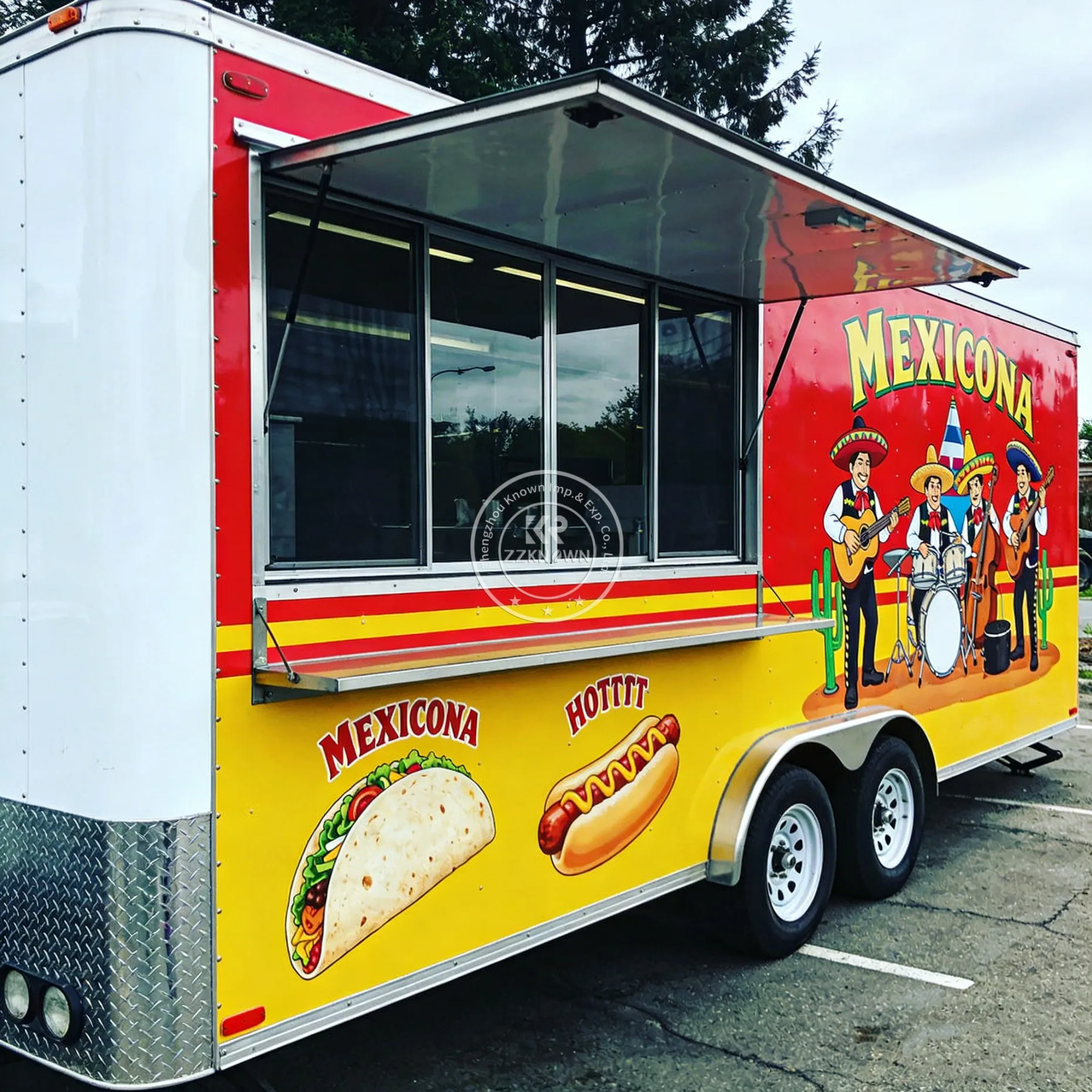 Customized Mobile Food Trailer Fully Equipped Kitchen Food Truck for Sale Ideal for Street Vending Burger Coffee Ice Cream