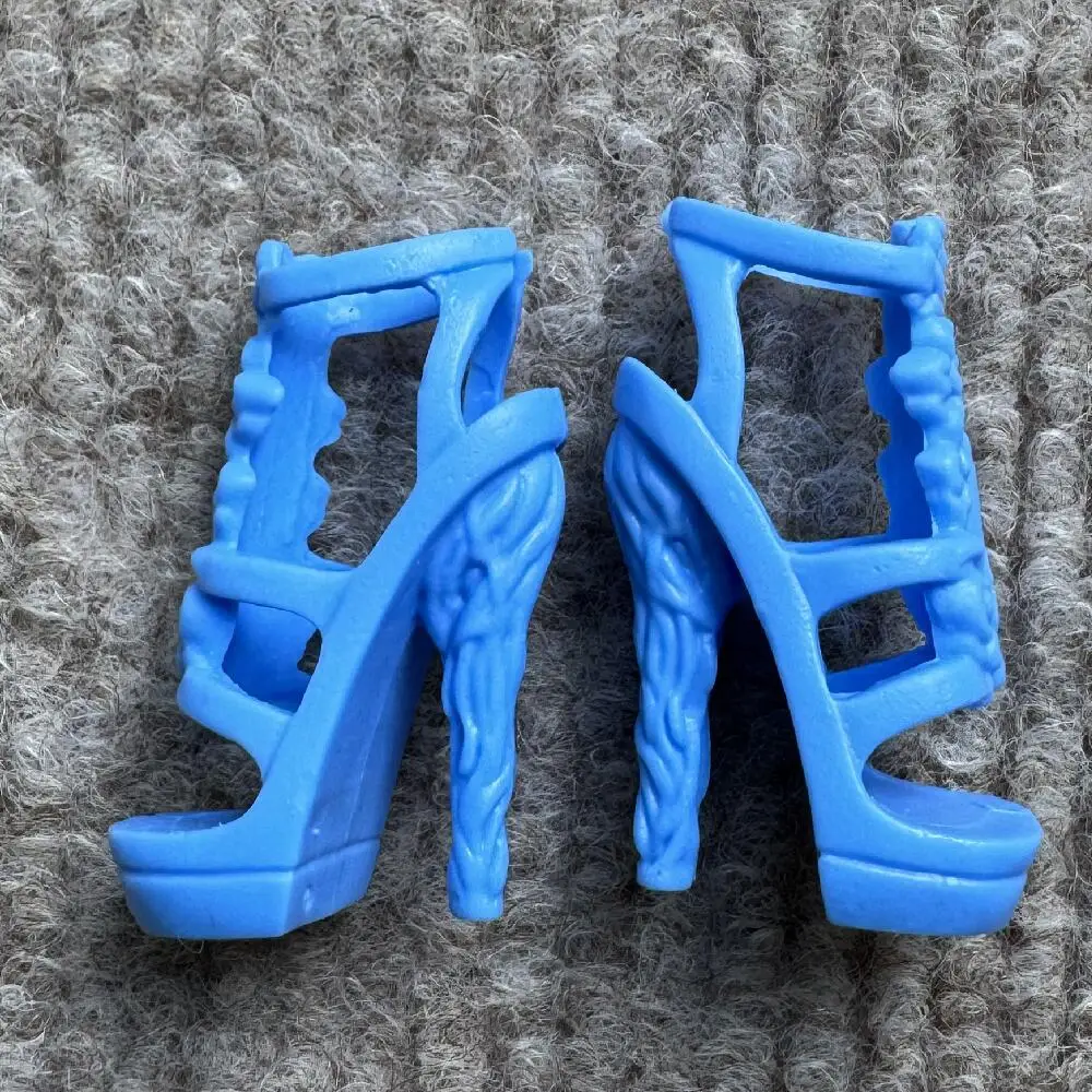 Monster Puppenschuhe – Detail 12