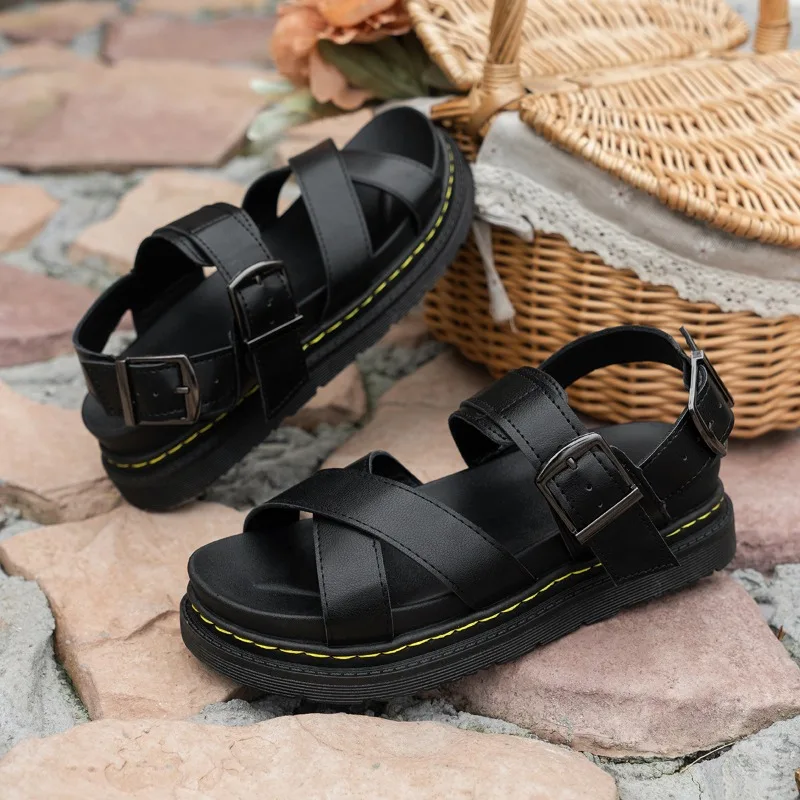 Damen Sommer neue Mode Open Toe einfache einfarbige Damenschuhe lässig Leder flache Anti-Rutsch-Damen Sandalen groß