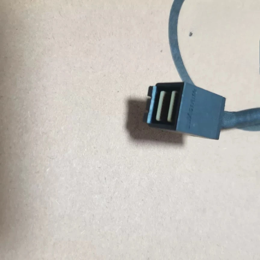 For Dell T5820 7820 U.2 backplane SFF8611 to SFF8643 data cable length 25CM 85VX5