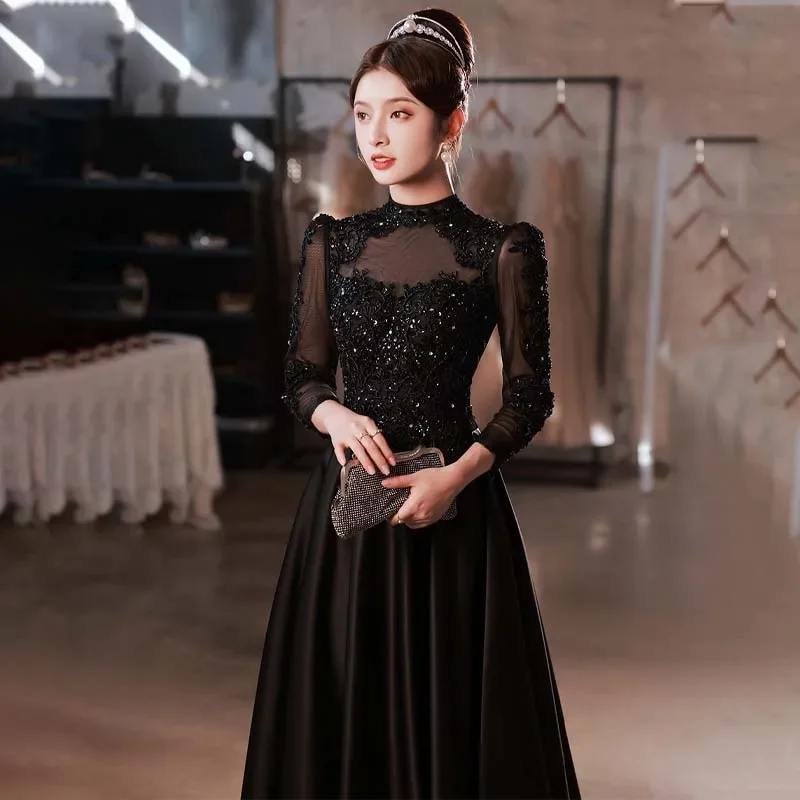 Black Eveing Dresses Beading Appliques High Collar Full Sleeves Zipper Back A-line Floor Length Plus size Lady Party Formal Gown