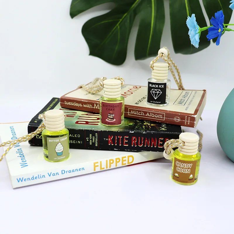 1pc Car Essential Oil Diffuser Fragrance Air Freshener Perfume Bottle Ornament Hanging Air Freshener Diffuser Interior Accessory