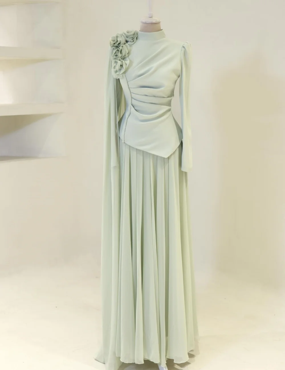

Customized Exquisite Fashion Green Pleat Ruched Handmade Flower A-line High Collar Long Dresses Evening Dresses Formal