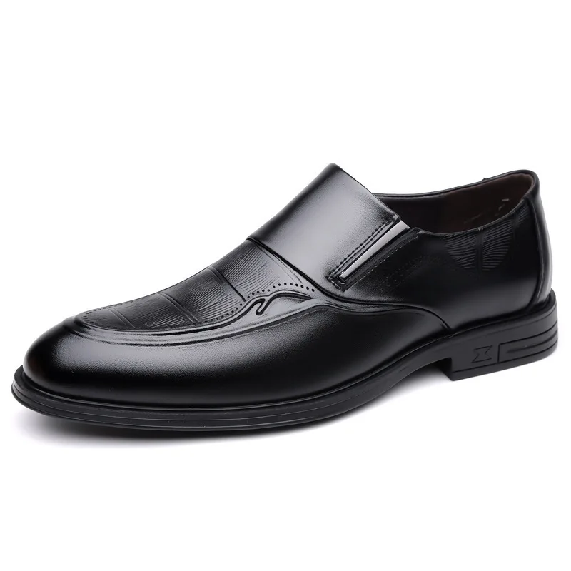 

Новые кожаные туфли для мужчин на весну-осень, однотонные, деловые повседневные туфли, мужская модная обувь в британском стиле, туфли для мужчин.