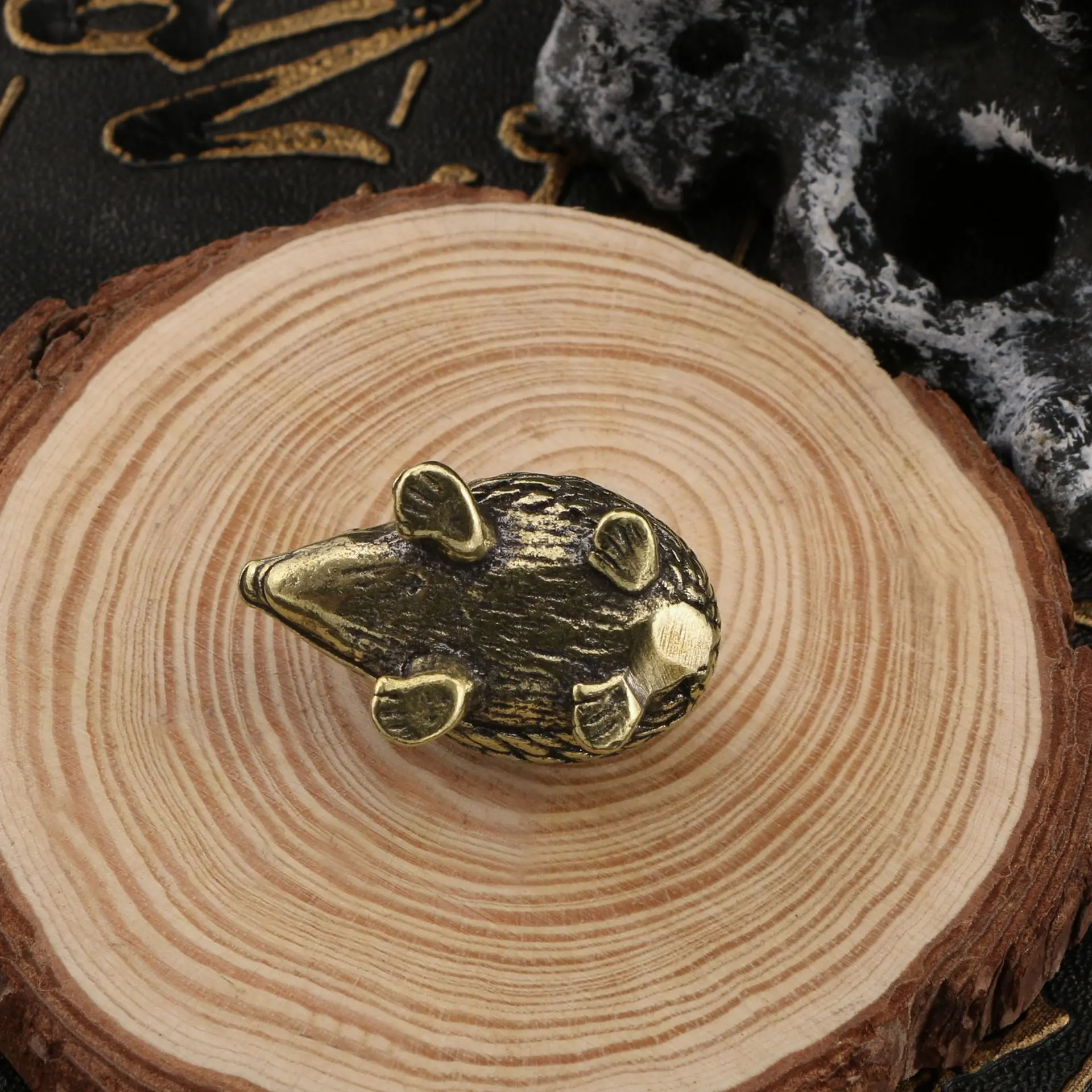 Mini Brass Hedgehog Decorative Metal Animal Figurine Antique Tea Pet Home Office Desk Decoration Gift