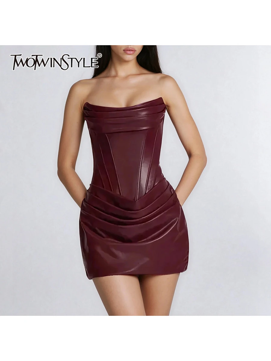 

TWOTWINSTYLE утягивающие мини-кожаные платья со складками для женщин, туника без бретелек без рукавов, модное мини-платье, женская одежда