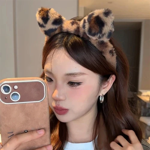Imagen 2 del producto Diadema con orejas de gato de peluche, aros para el pelo con estampado de leopardo Vintage, accesorios bonitos para festivales, cinta con Clips para el pelo