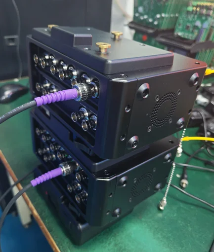4-Channel 12G SDI Video Input Loop  1*12G SDI out 4 Ethernet Ports 1G  gold mount anton  ST Fiber Optic Transmitter Receiver