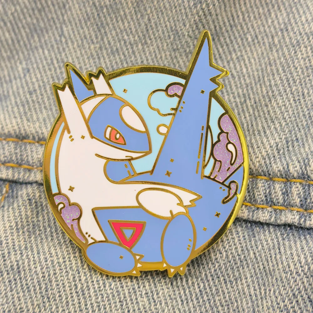 Latias Latios Abzeichen Anime-Legenden-Monster-Pins Spielanhänger Broschen für Taschen, Rucksäcke, Kleidung, Revers, ACG Cosplay, Spielzeug, Geschenk, Dekoration – Detail 3